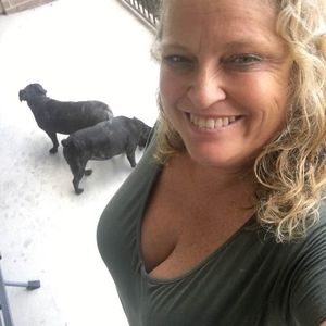 Meet your Posher, Teresa